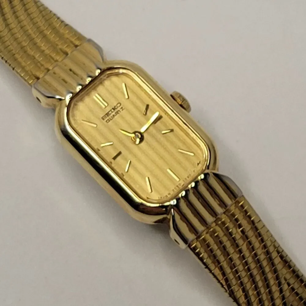 ▪︎Seiko Women's Watch